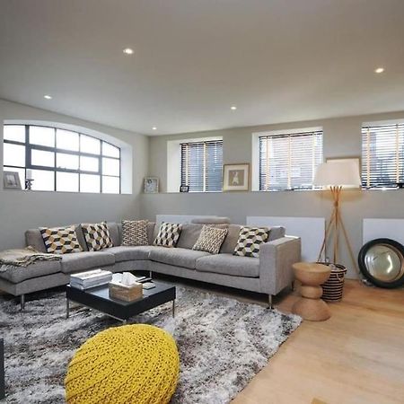 Manhattan Style Apartment In Fulham Лондон Экстерьер фото